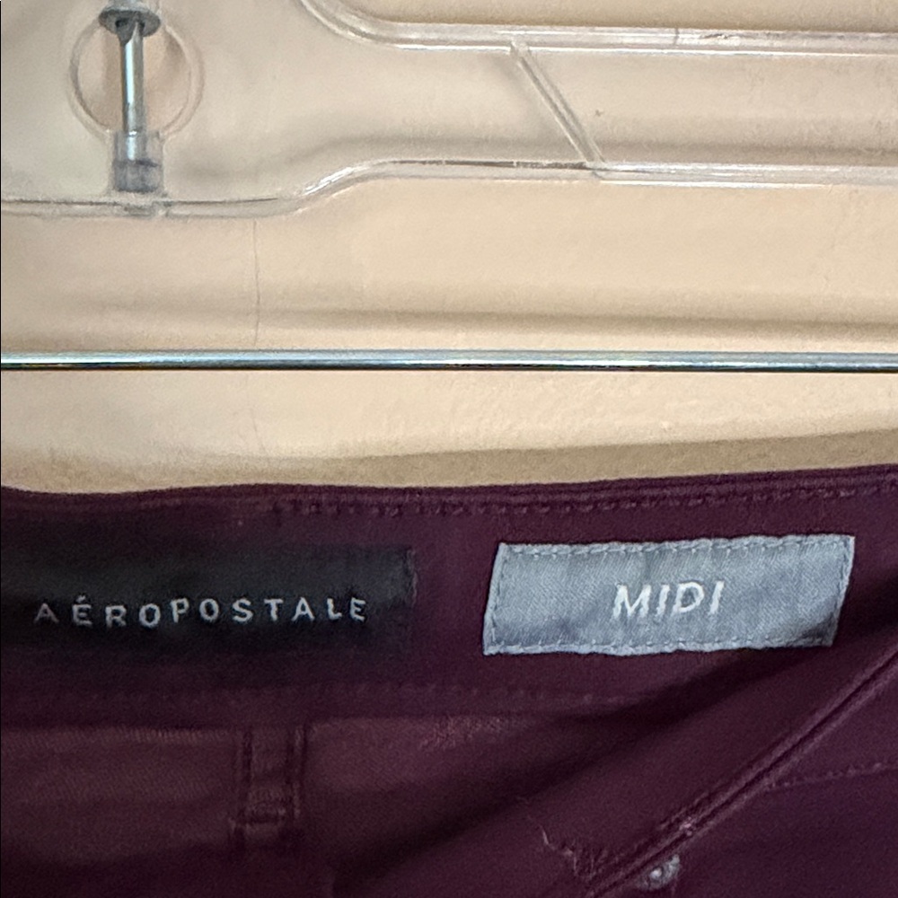 Aeropostale Women's Burgundy Cuffed Jean Shorts - Picture 2 of 6